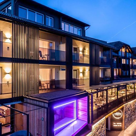 אפיאנו סולה סטרדה דל וינו Hotel Christof מראה חיצוני תמונה