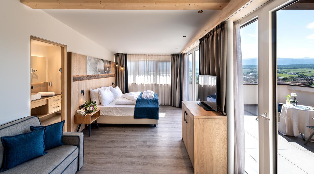 אפיאנו סולה סטרדה דל וינו Hotel Christof מראה חיצוני תמונה