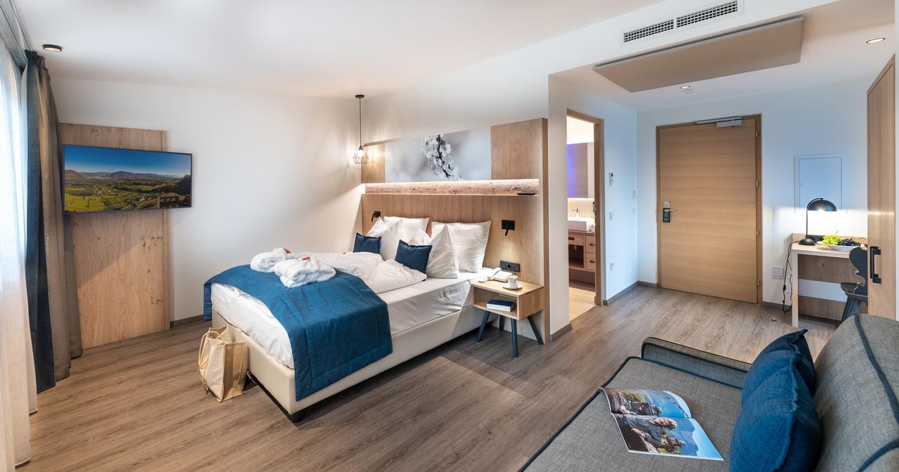 אפיאנו סולה סטרדה דל וינו Hotel Christof מראה חיצוני תמונה